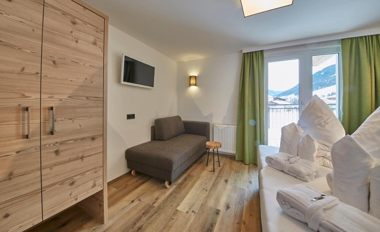 Hotel Hubertushof Σάαλμπαχ-Χίντεργκλεμ Εξωτερικό φωτογραφία