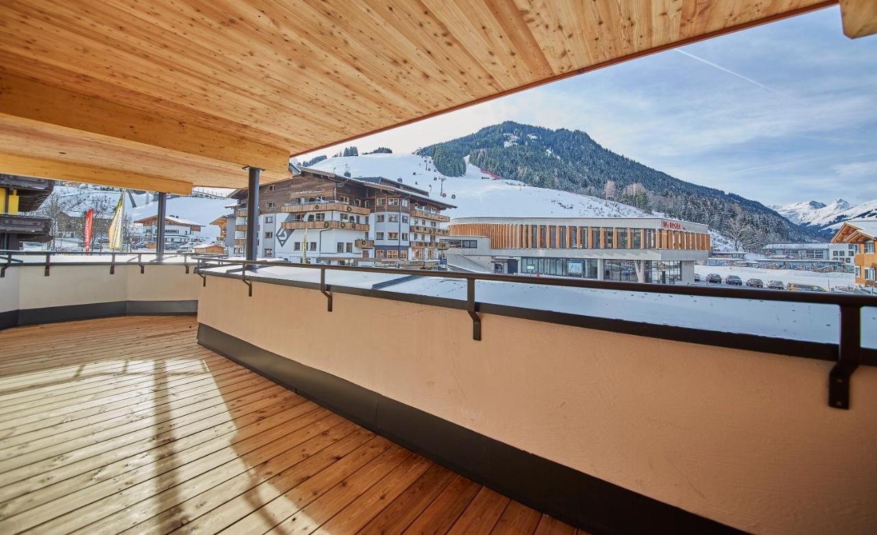 Hotel Hubertushof Σάαλμπαχ-Χίντεργκλεμ Εξωτερικό φωτογραφία
